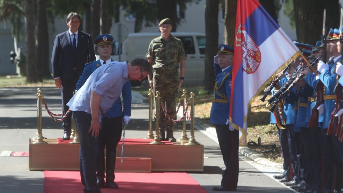 Vučić na sednici Kolegijuma